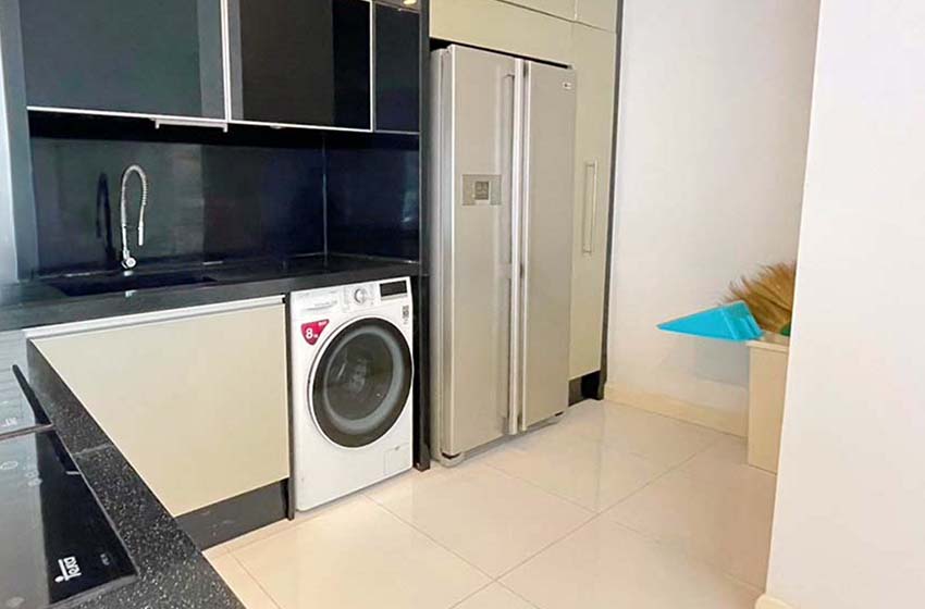 Condominium in Srinakarin 